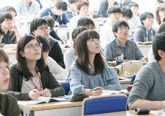 全学生の入学金、授業料が不要