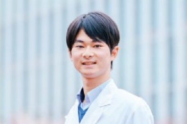 早坂 健杜