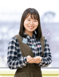 川名 利歩