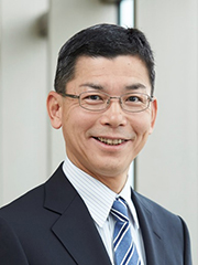 教授 石川鎭清