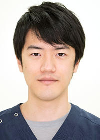 山根賢二郎