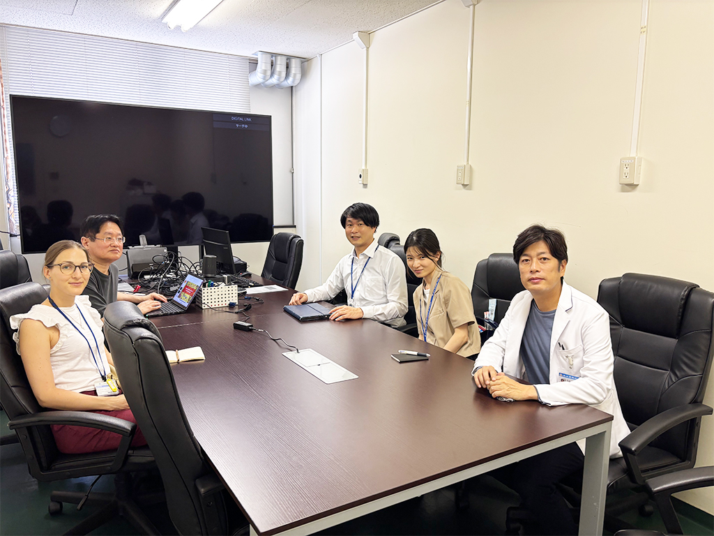 脂肪移植による乳房再建の見学の様子
